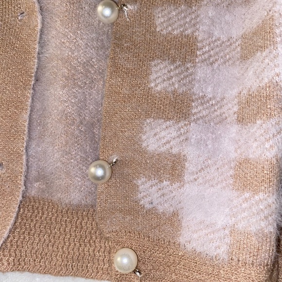 Haute Monde Checkered Cardigan - Picture 8 of 14